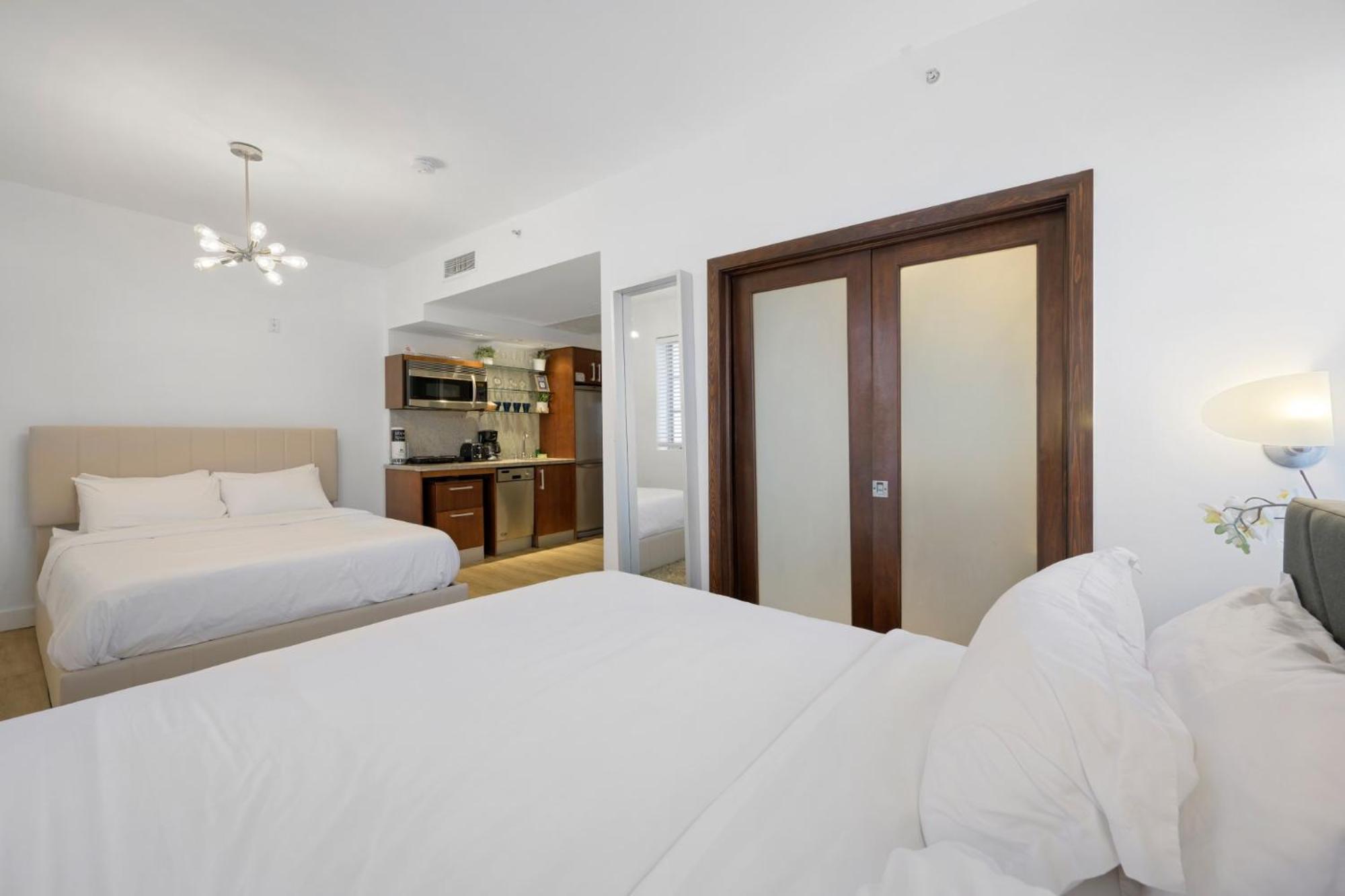 Ocean Drive Apartments With Rooftop Pool, South Beach, Miami Μαϊάμι Μπιτς Εξωτερικό φωτογραφία