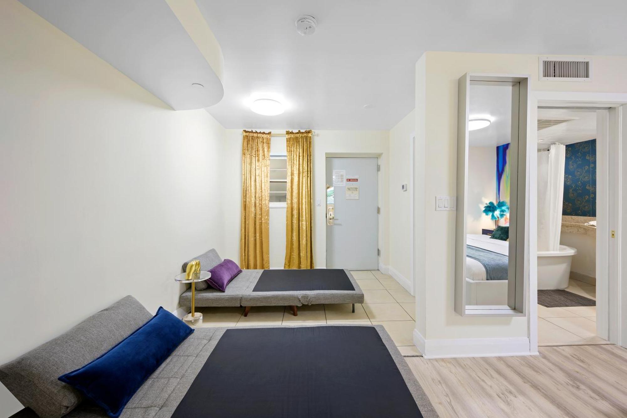 Ocean Drive Apartments With Rooftop Pool, South Beach, Miami Μαϊάμι Μπιτς Εξωτερικό φωτογραφία