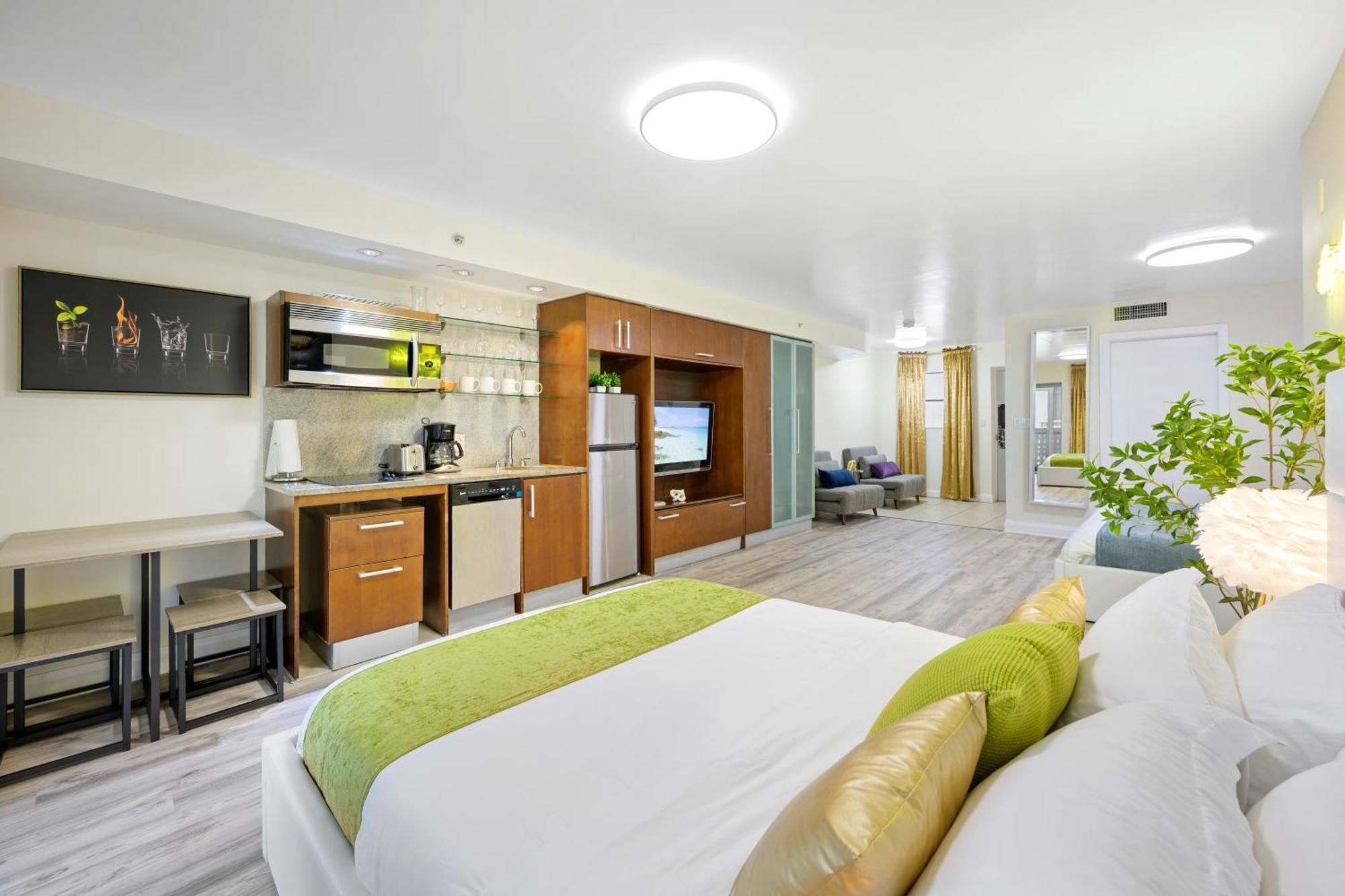 Ocean Drive Apartments With Rooftop Pool, South Beach, Miami Μαϊάμι Μπιτς Εξωτερικό φωτογραφία